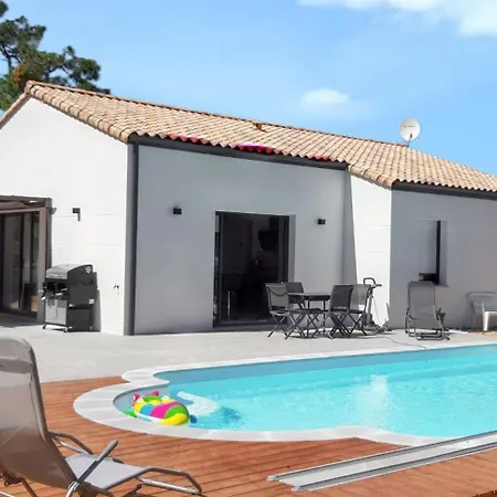 Avec Piscine Privee A Villa *