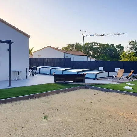 Avec Piscine Privee A Villa