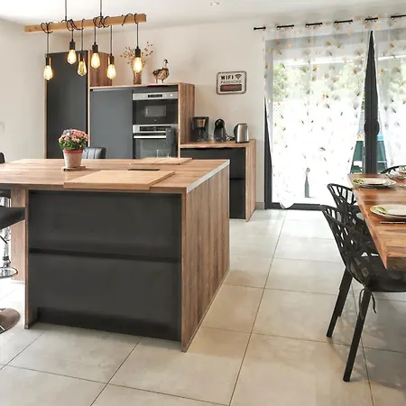 Villa Avec Piscine Privee A Saint-Jean-de-Monts